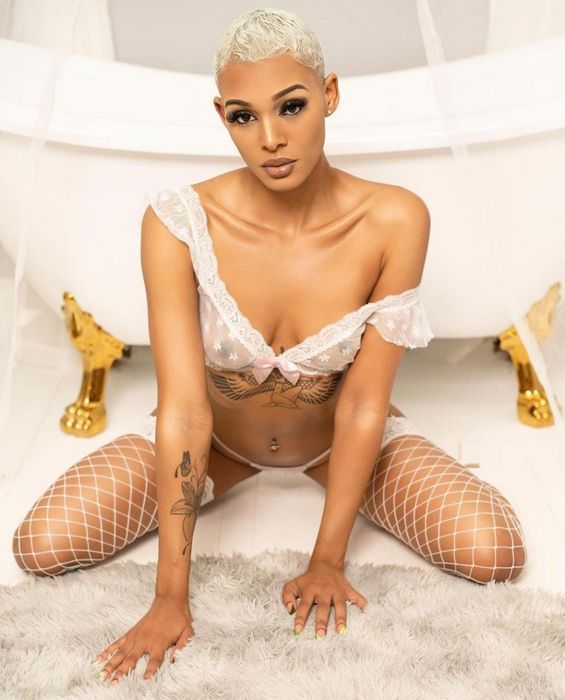 Девушка на час: Искусство выбора без анкет и ненужных формальностей Девушка на час: Искусство выбора без анкет и ненужных формальностей